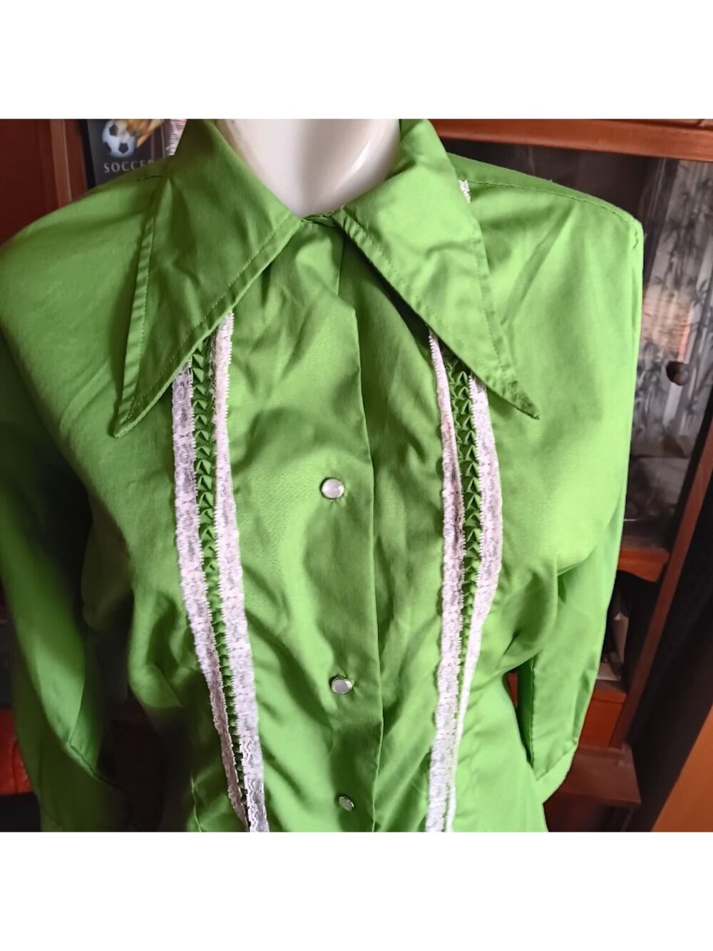 Medium Vintage Cowgirl Blouse Shirt 1960's Karman Western Avocado Green Snap Mod